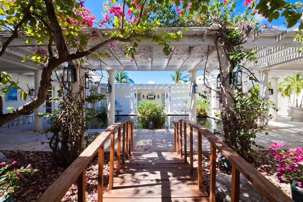 מלון גרייס ביי The Palms Turks And Caicos מראה חיצוני תמונה